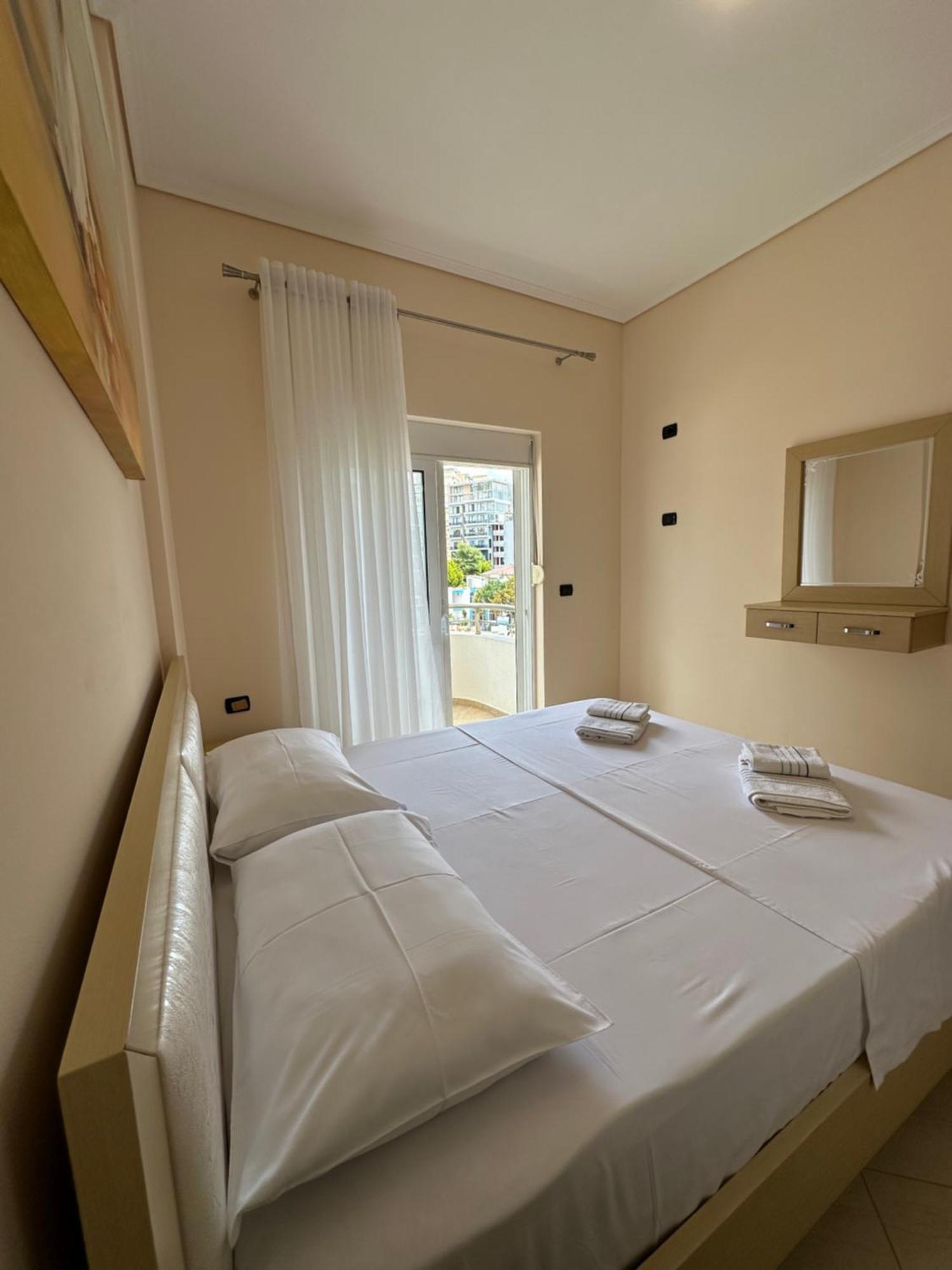 Appartement Luxy Coral Aparts à Saranda Extérieur photo
