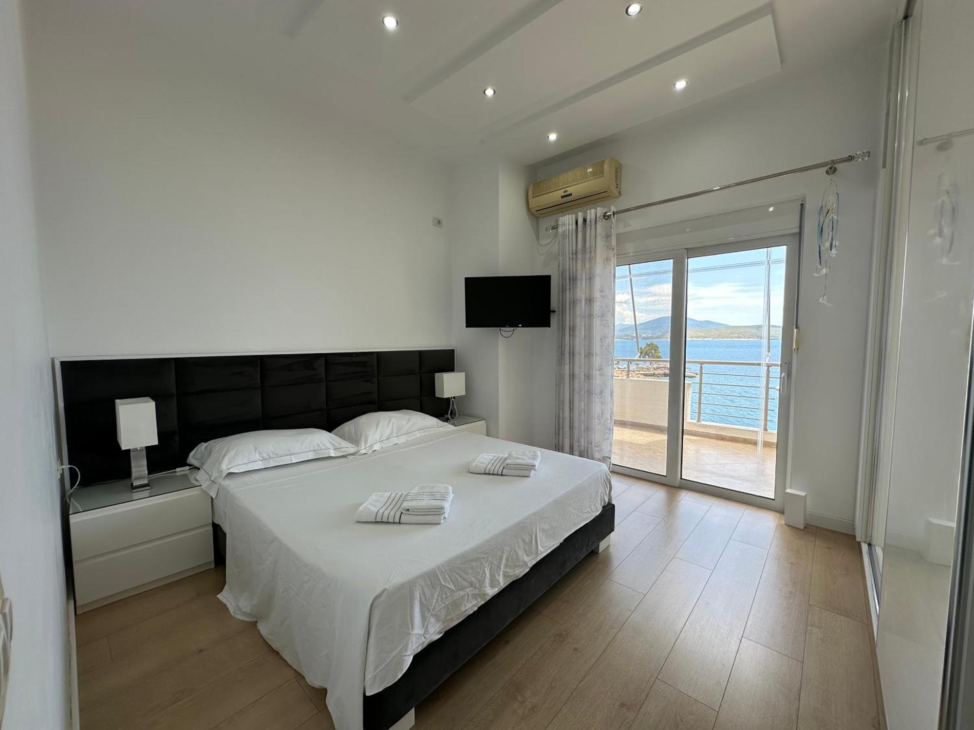 Appartement Luxy Coral Aparts à Saranda Extérieur photo