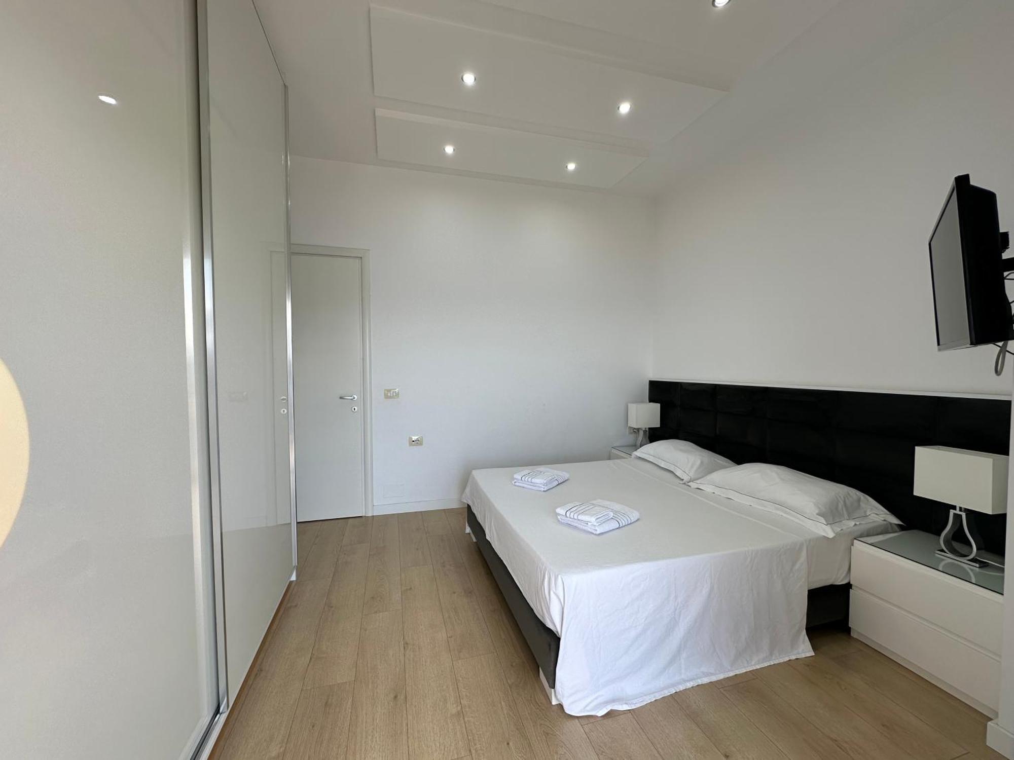 Appartement Luxy Coral Aparts à Saranda Extérieur photo